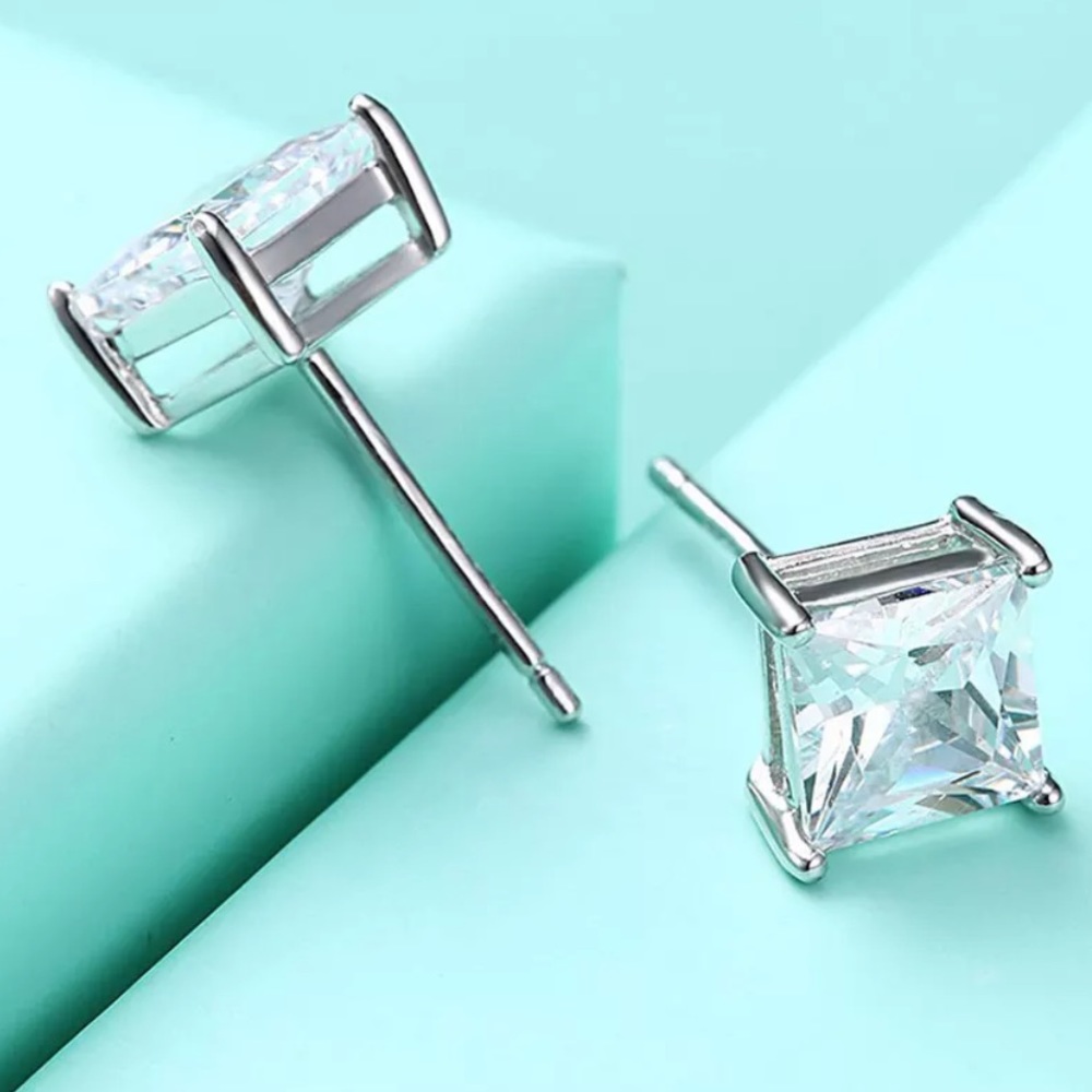 7mm SQUARE STUD STERLING SILVER EARRING - Picture 4 of 6